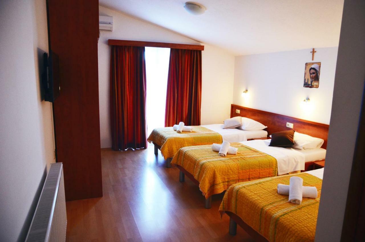 Hotel Quattro Međugorje Екстериор снимка